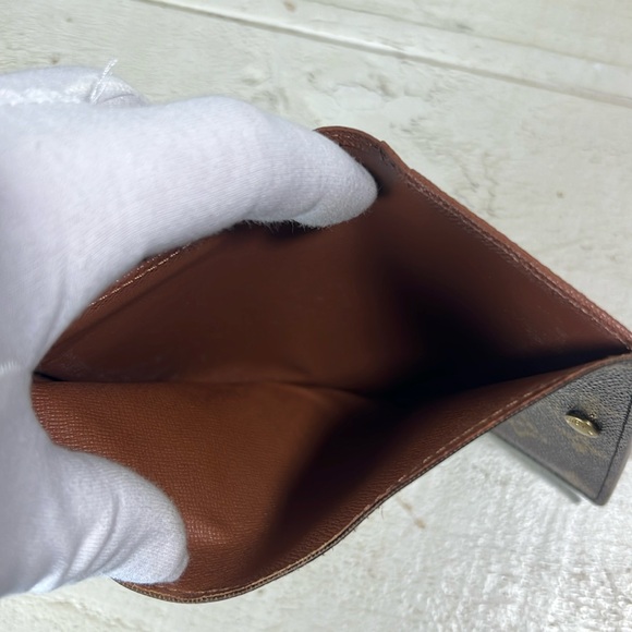 Louis Vuitton Monogram Porte Monnaie Tresor Bifold Wallet - Picture 13 of 16